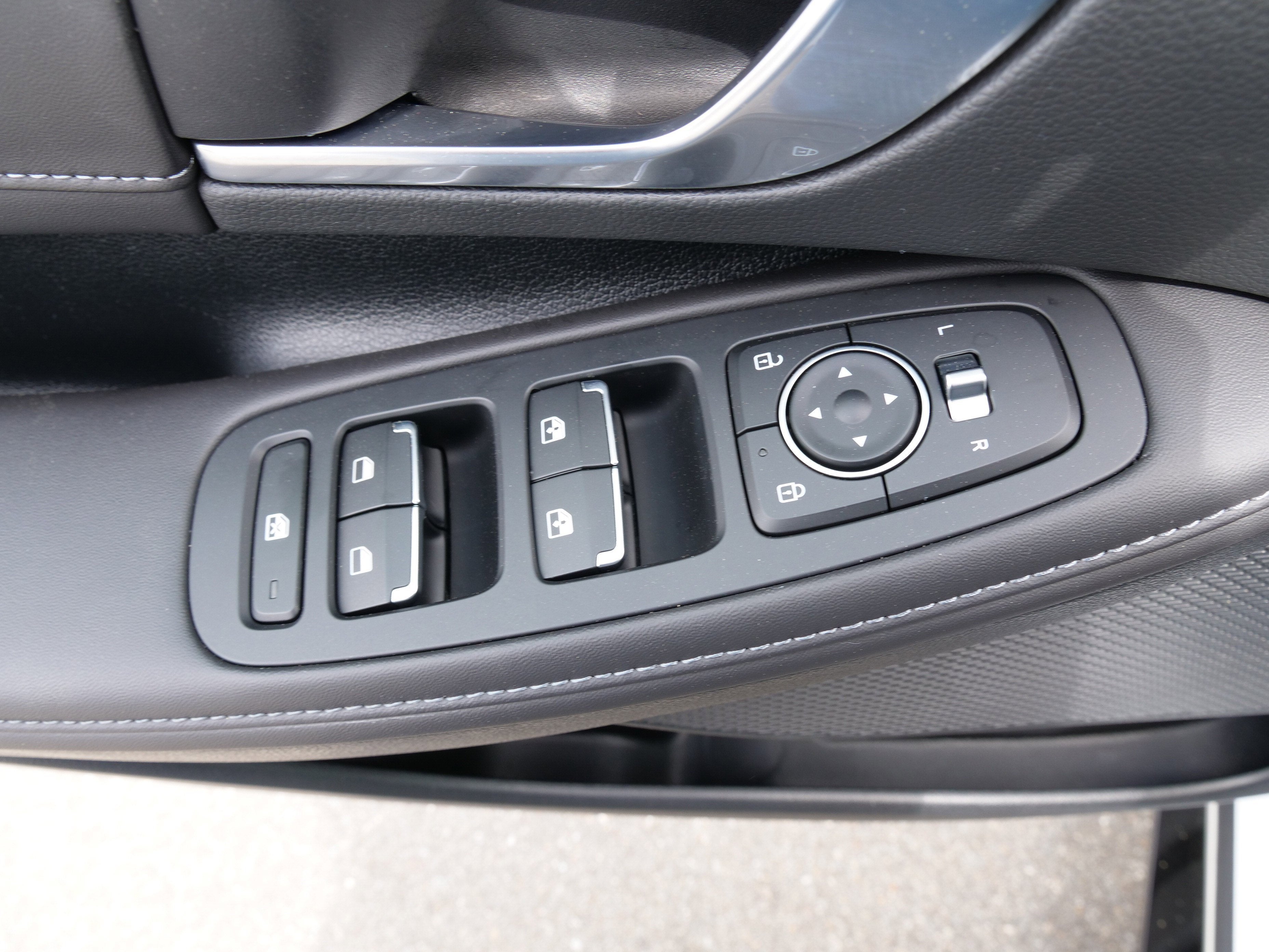 2023 Hyundai Sonata Hybrid Limited