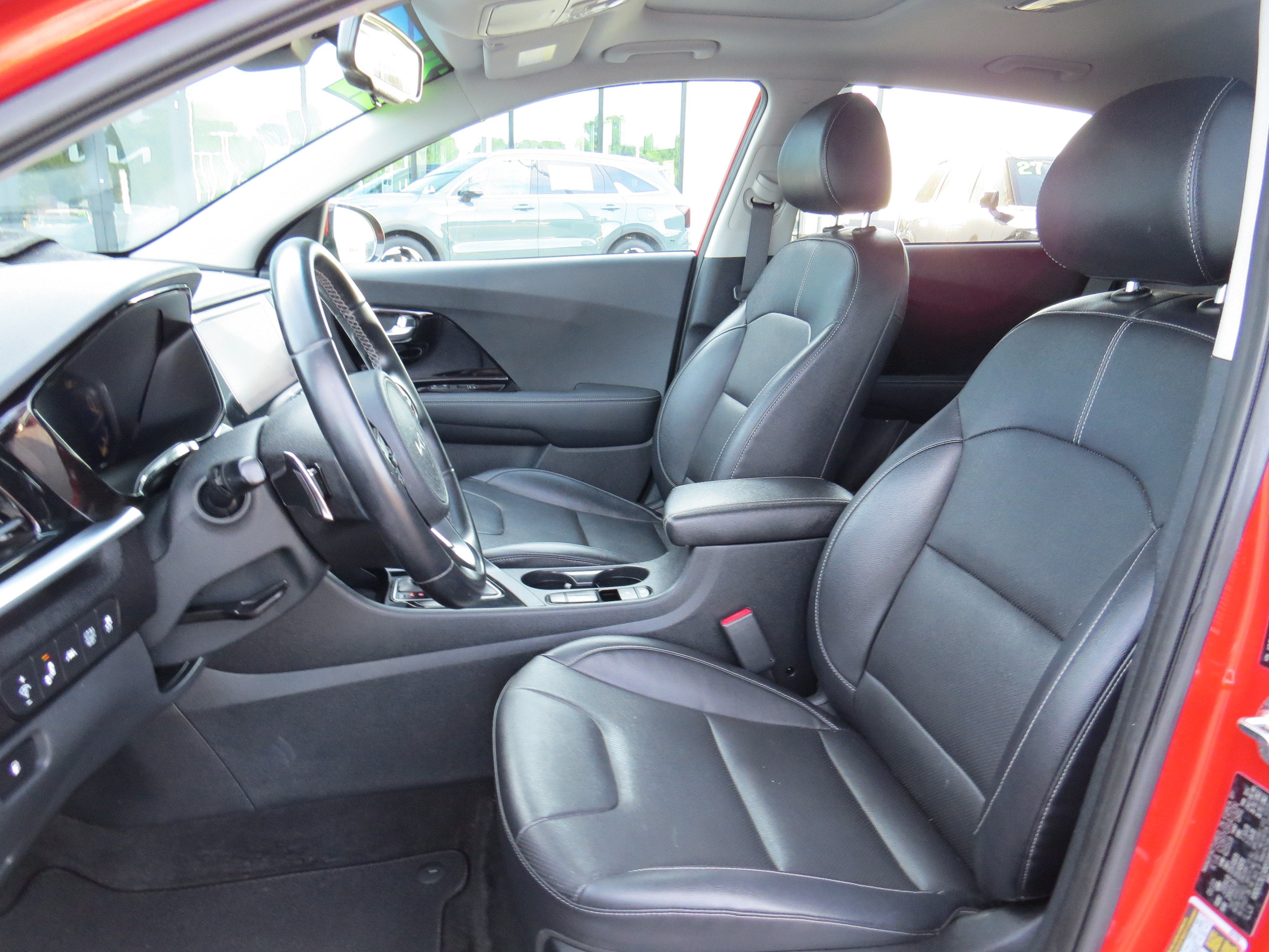 2022 Kia Niro Touring SE