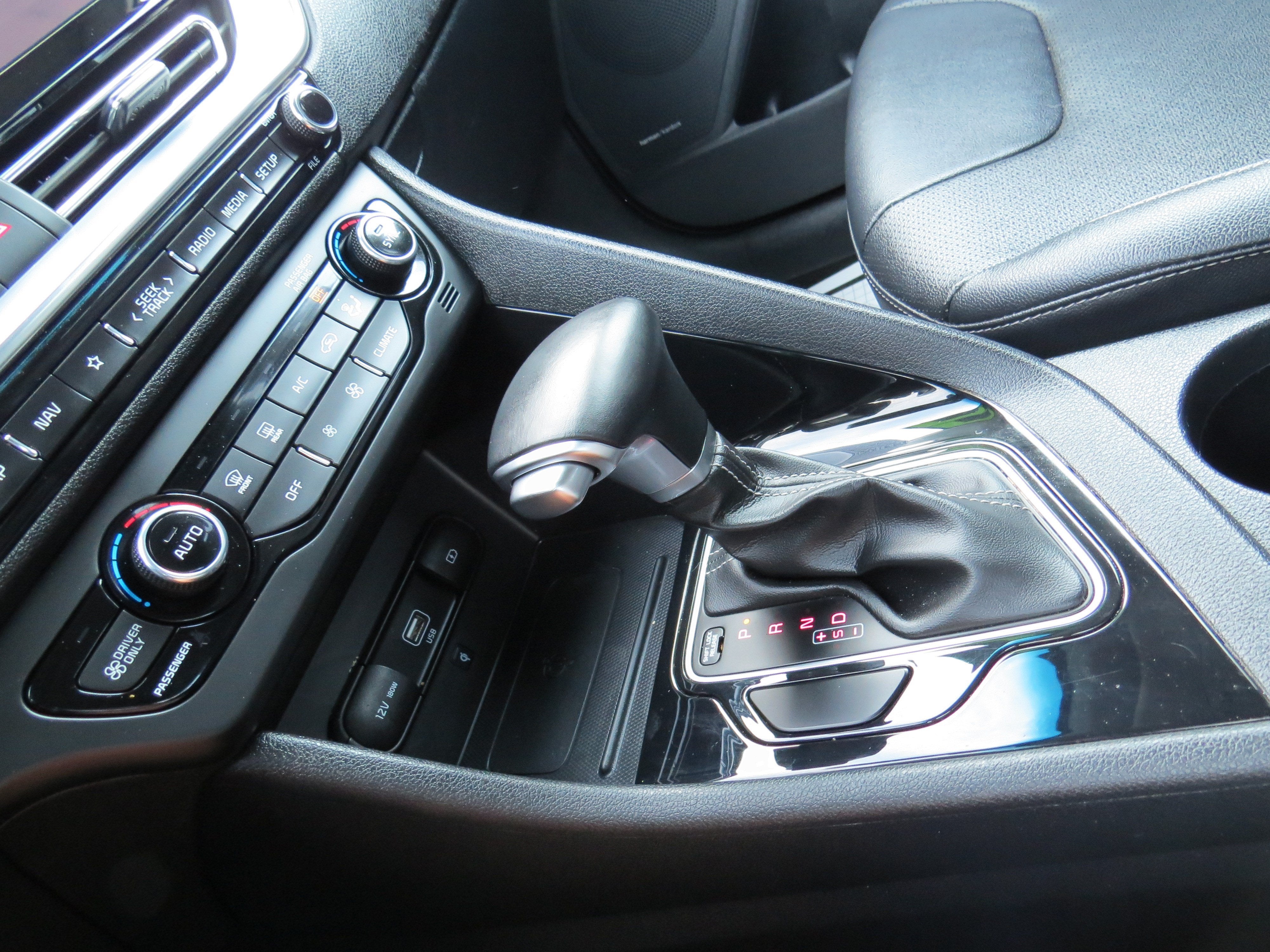 2022 Kia Niro Touring SE