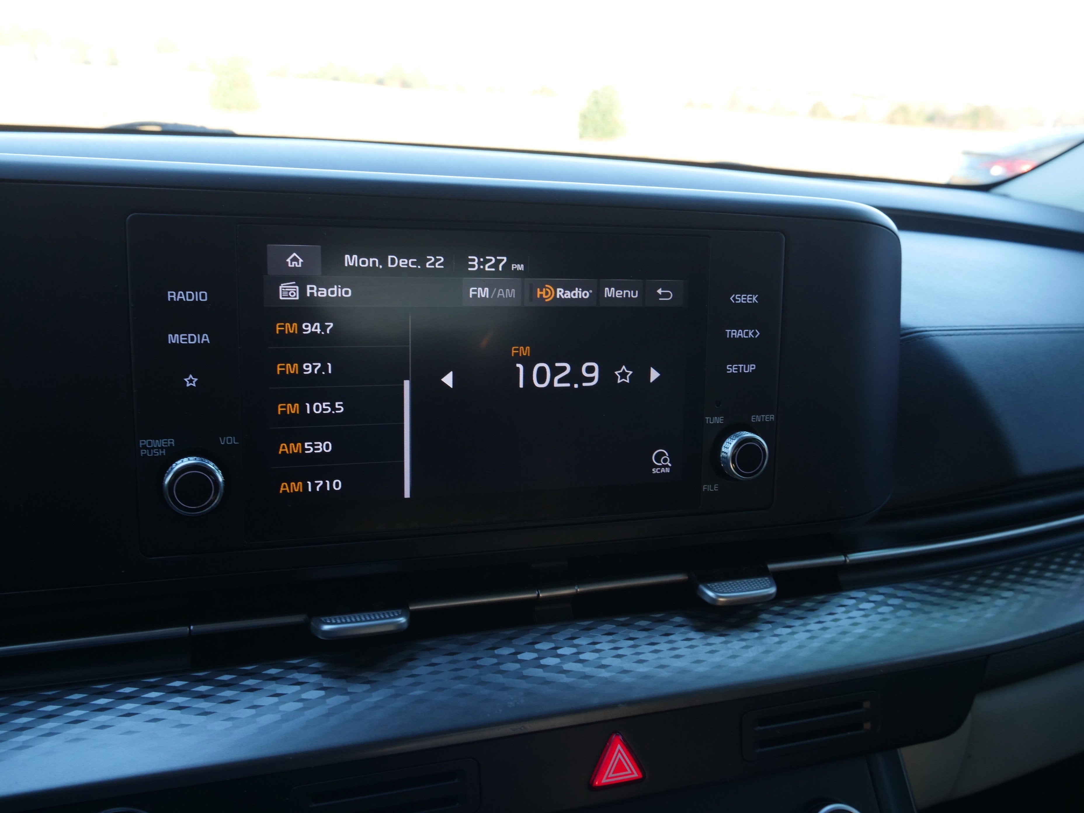 2022 Kia Carnival LXS