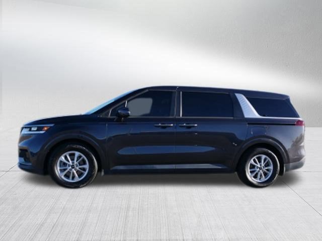 2022 Kia Carnival LXS