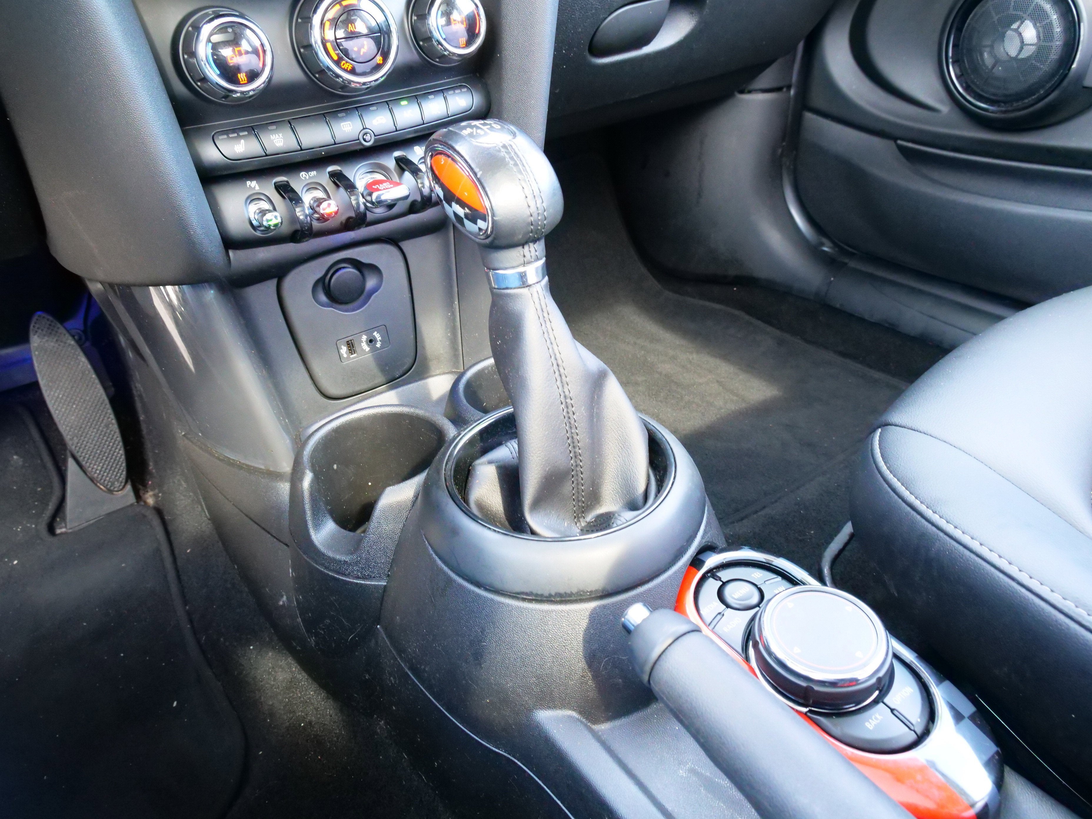 2018 MINI Hardtop 2 Door Base