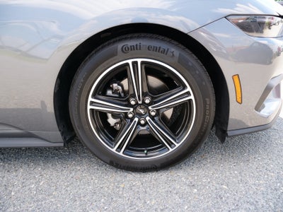 2025 Ford Mustang Base