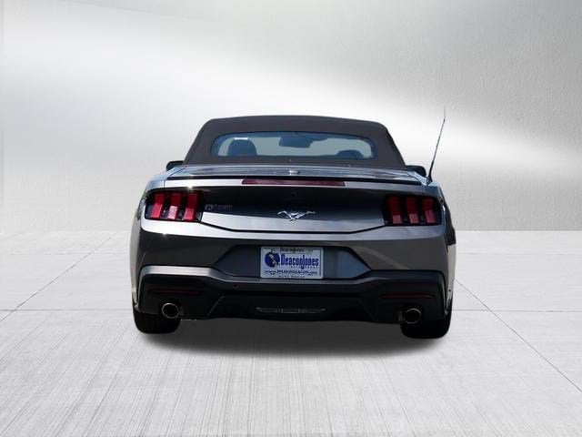 2025 Ford Mustang Base