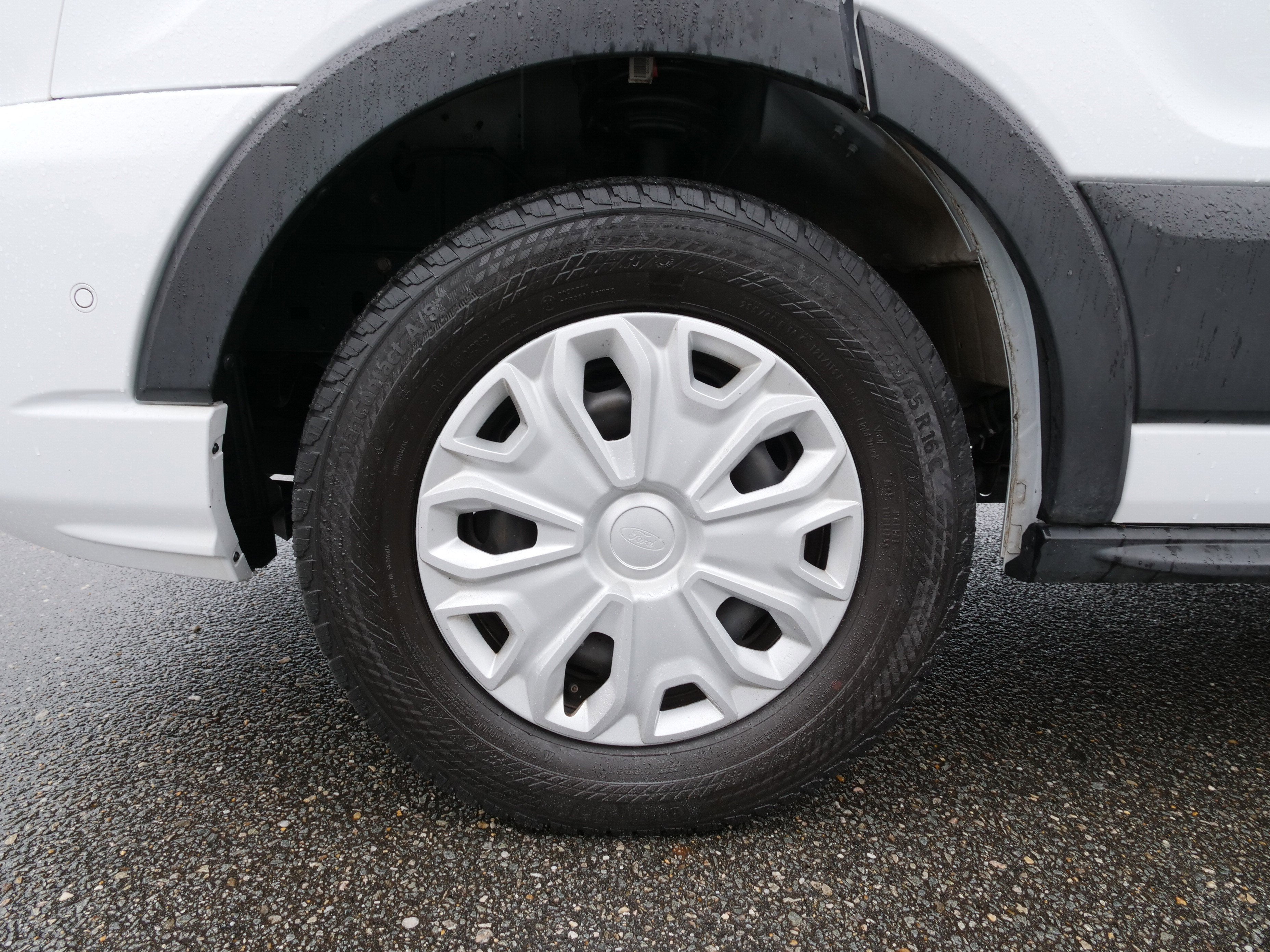 2023 Ford Transit Passenger Wagon Base