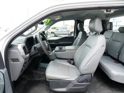 2022 Ford F-150 Base