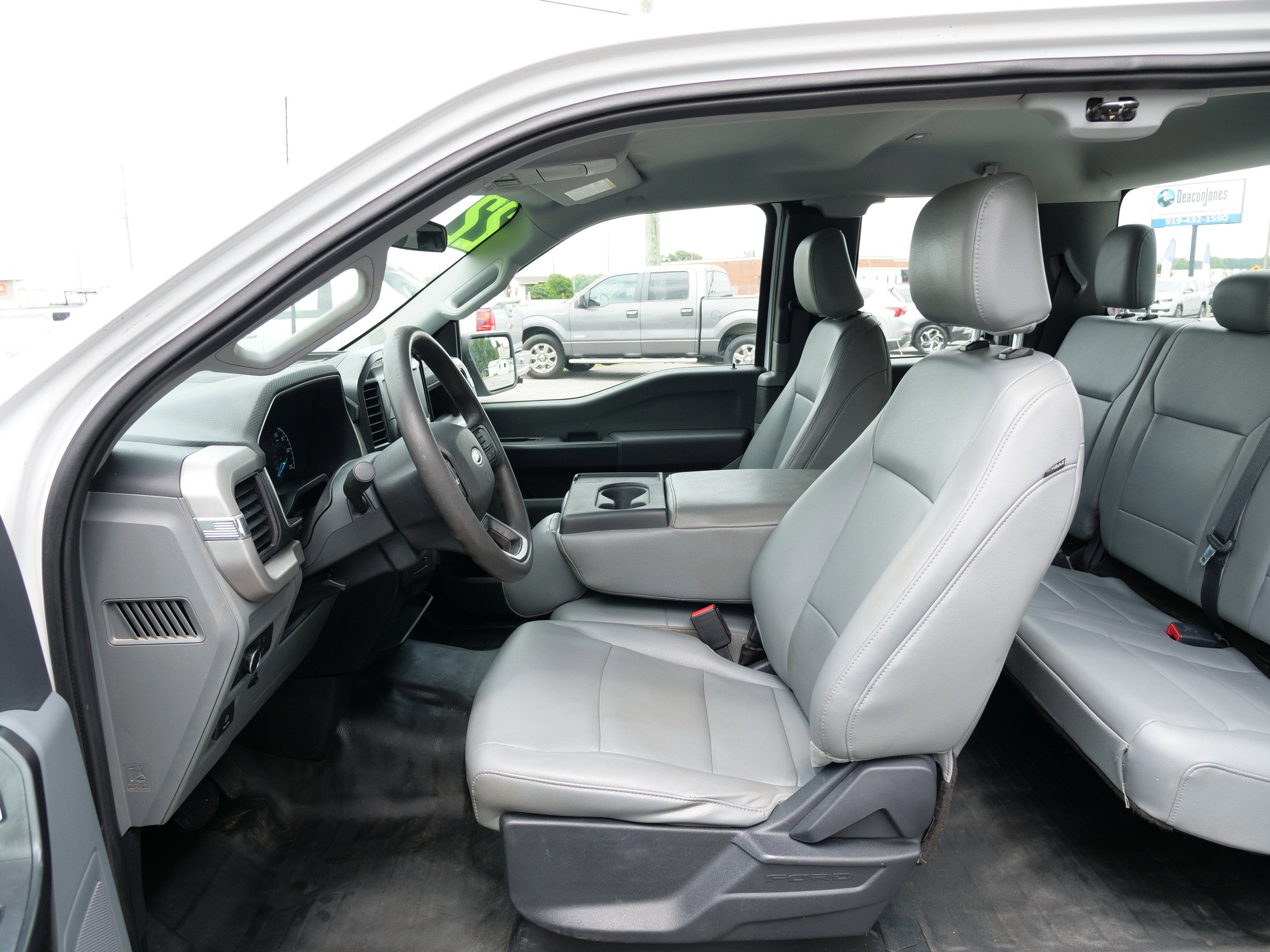 2022 Ford F-150 Base