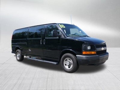 2016 Chevrolet Express Passenger LS