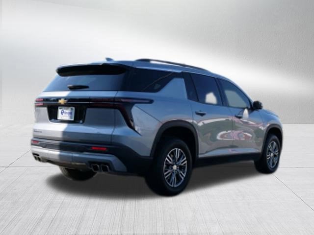 2025 Chevrolet Traverse FWD LT