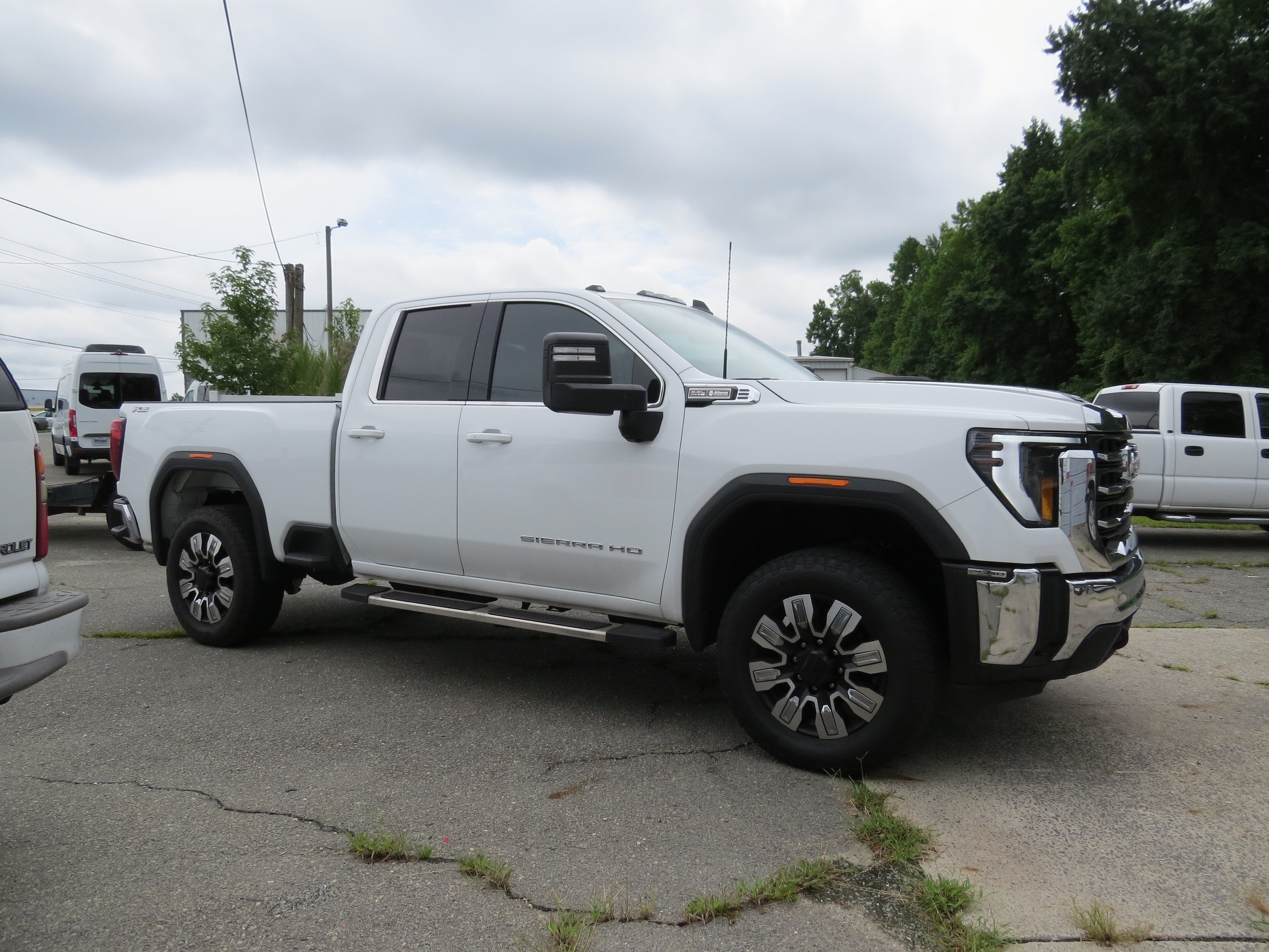 2024 GMC Sierra 2500HD SLE