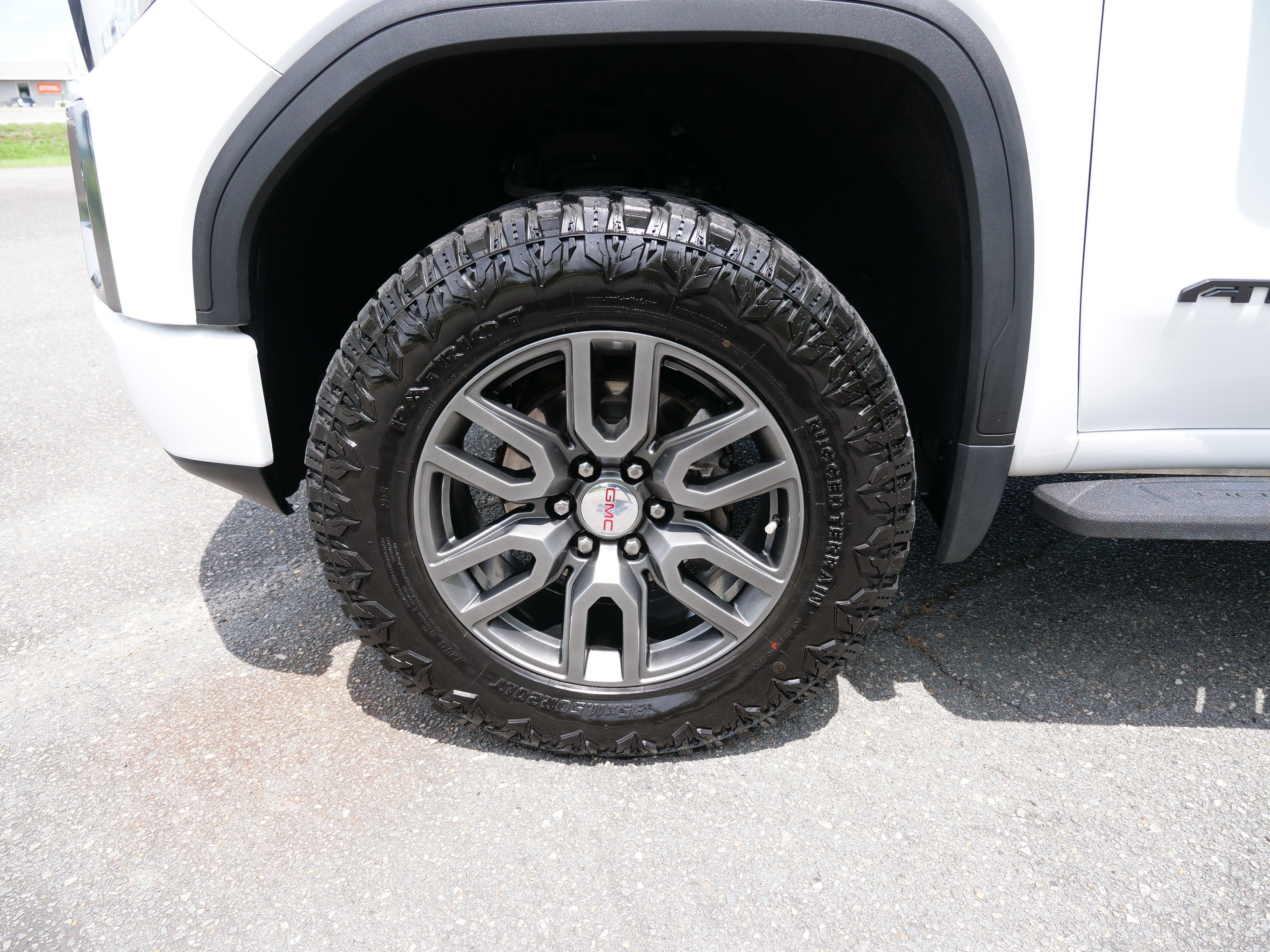 2021 GMC Sierra 1500 AT4