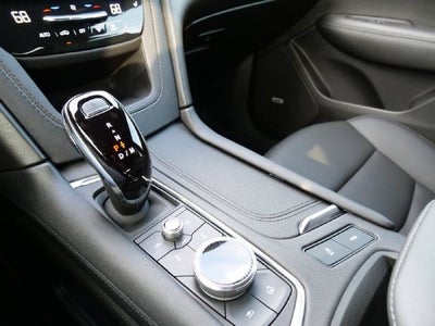 2024 Cadillac XT6 FWD Luxury