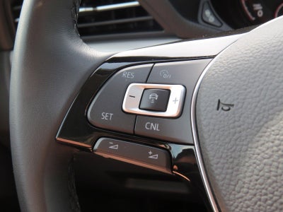 2020 Volkswagen Passat 2.0T SE