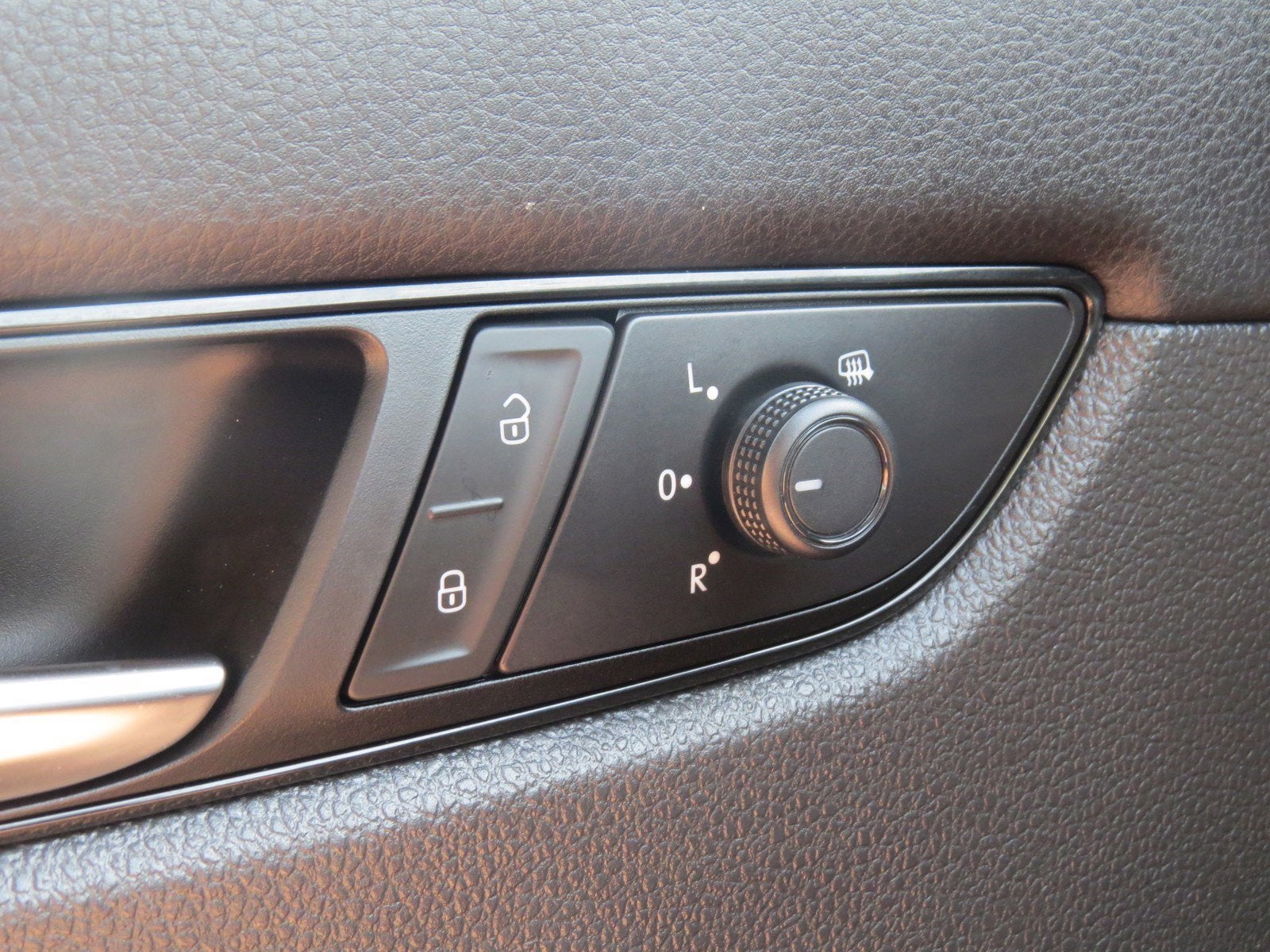 2020 Volkswagen Passat 2.0T SE