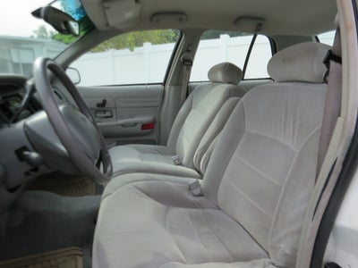 1999 Ford Crown Victoria LX