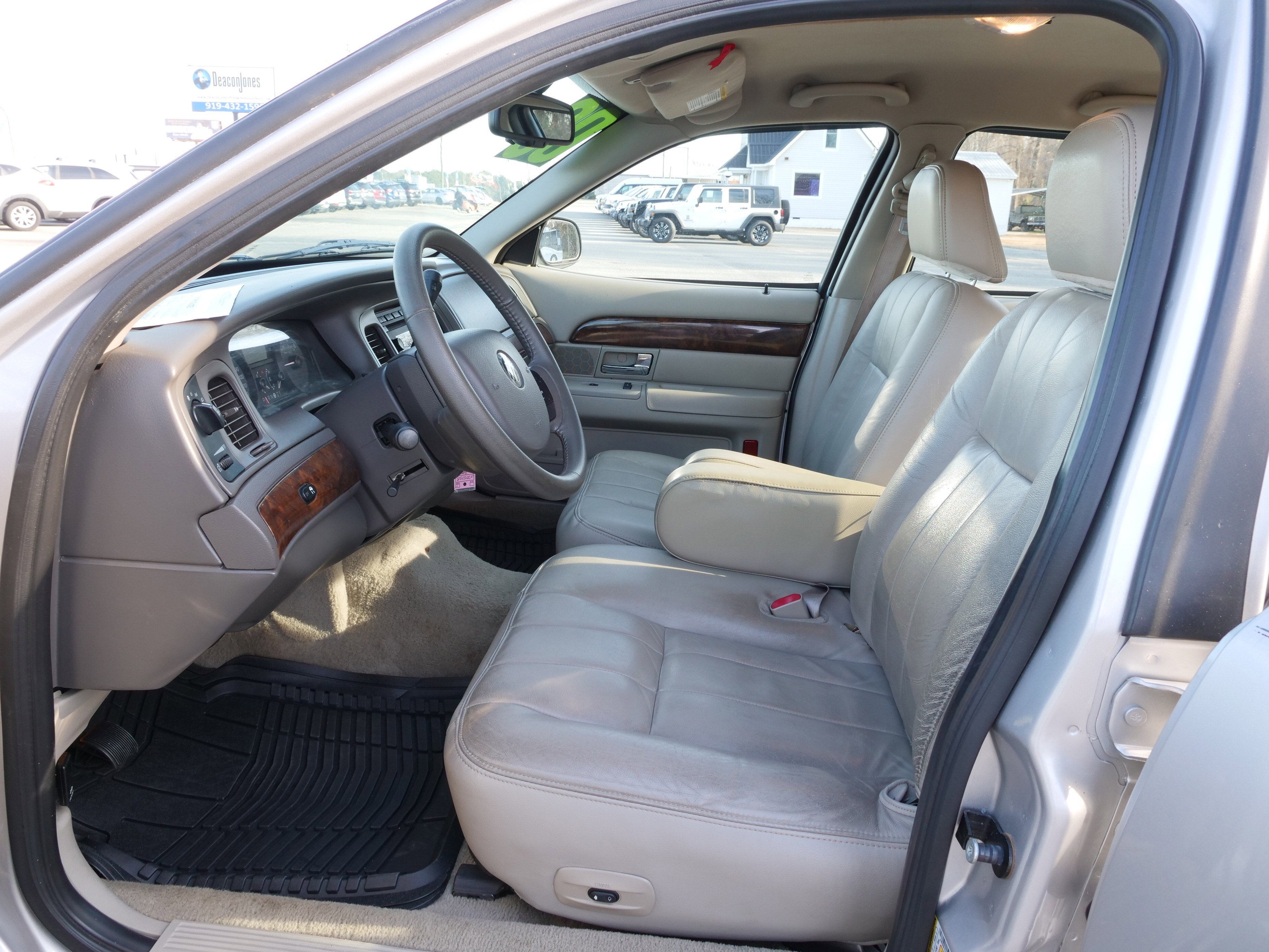 2009 Mercury Grand Marquis LS