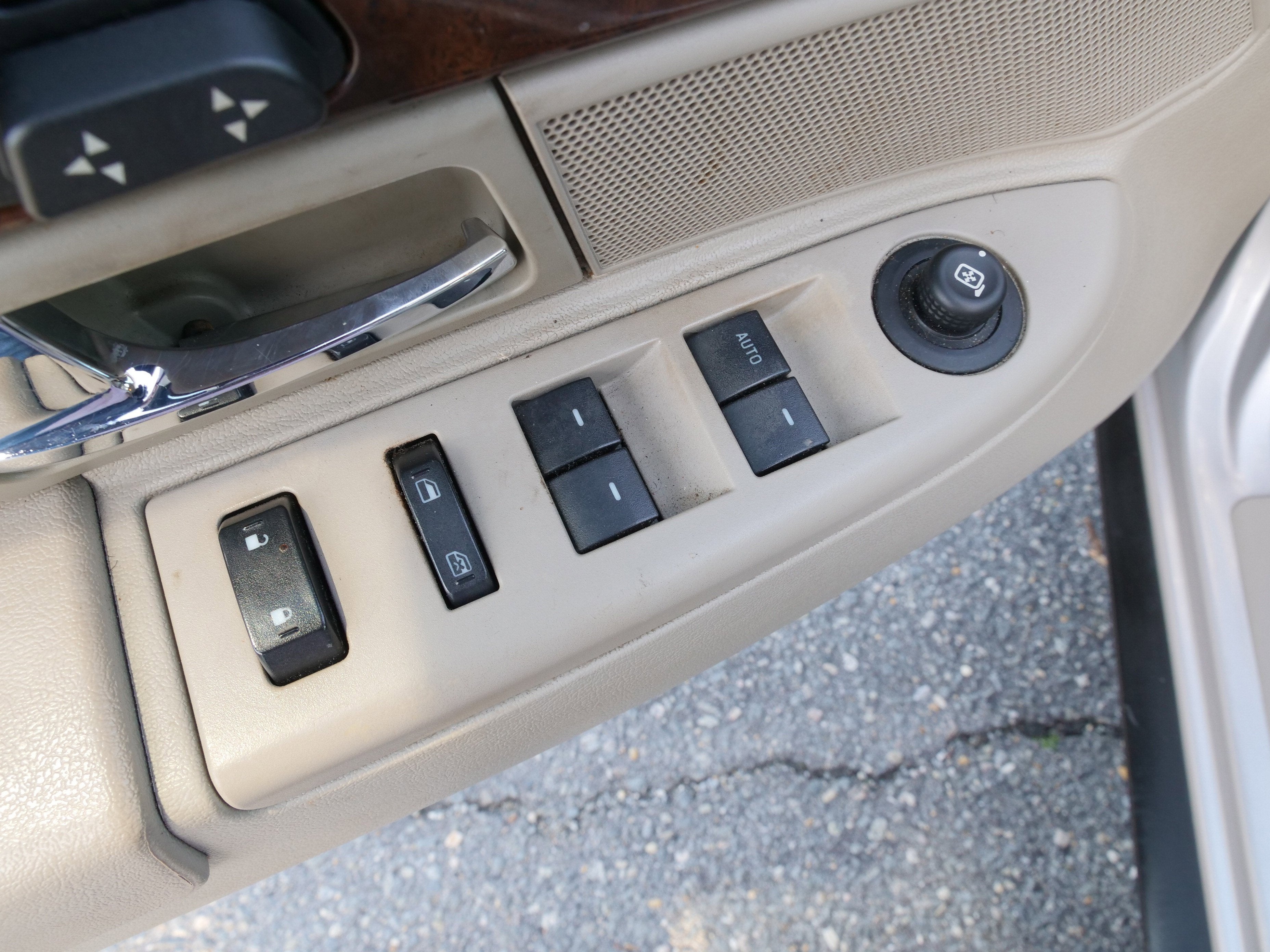 2009 Mercury Grand Marquis LS