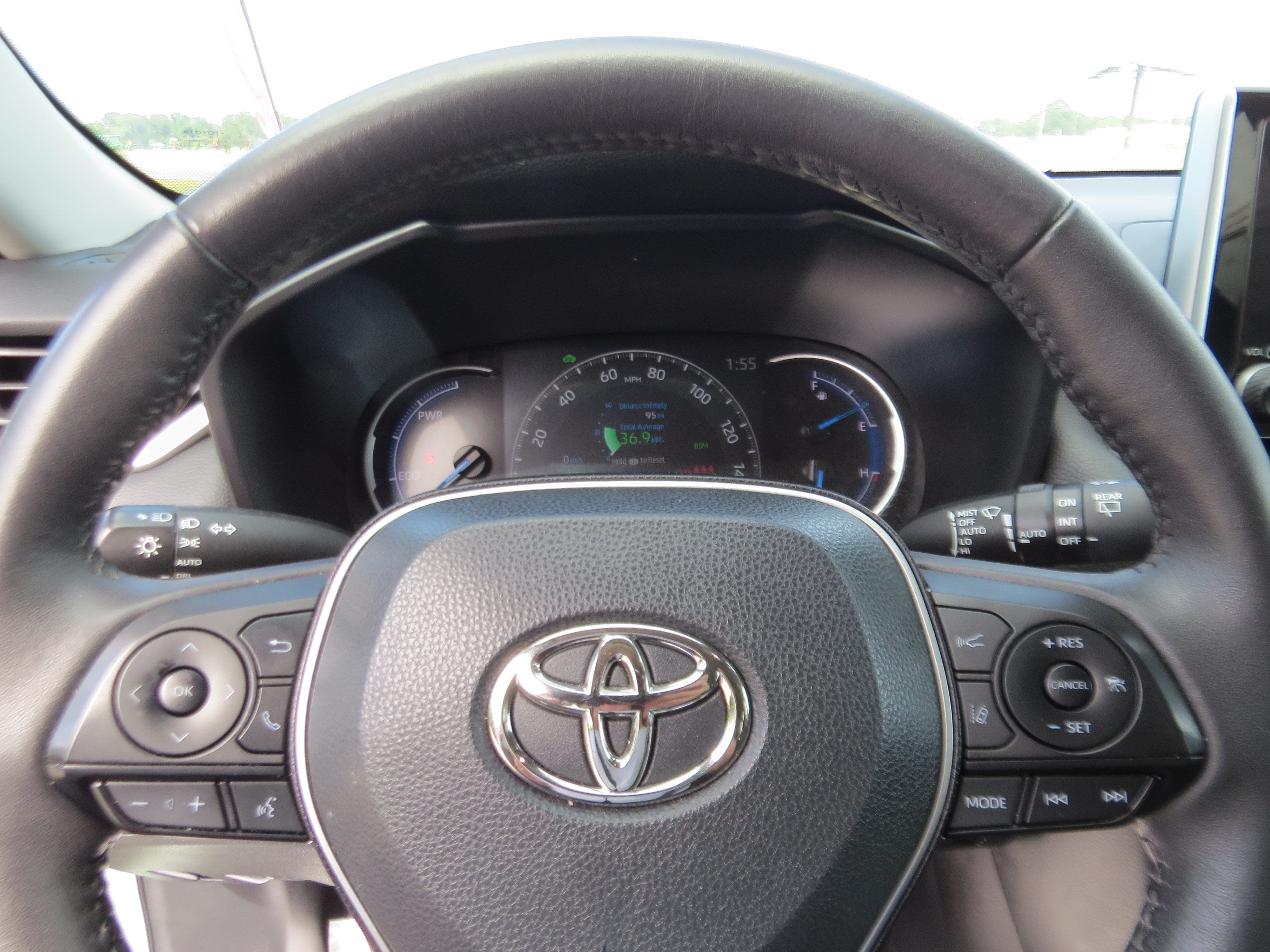 2023 Toyota RAV4 Hybrid XLE