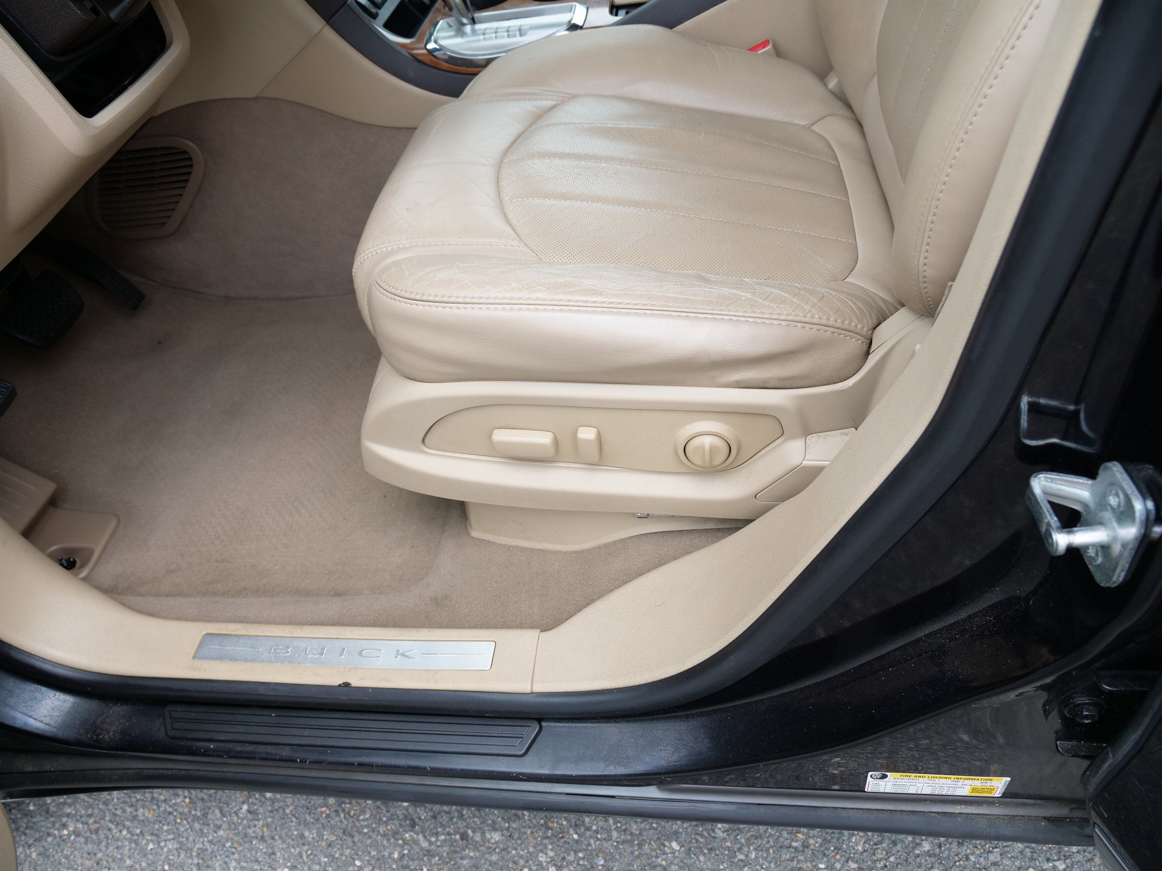 2011 Buick Enclave CXL-1