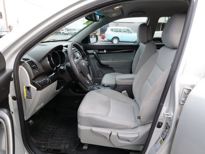 2012 Kia Sorento LX