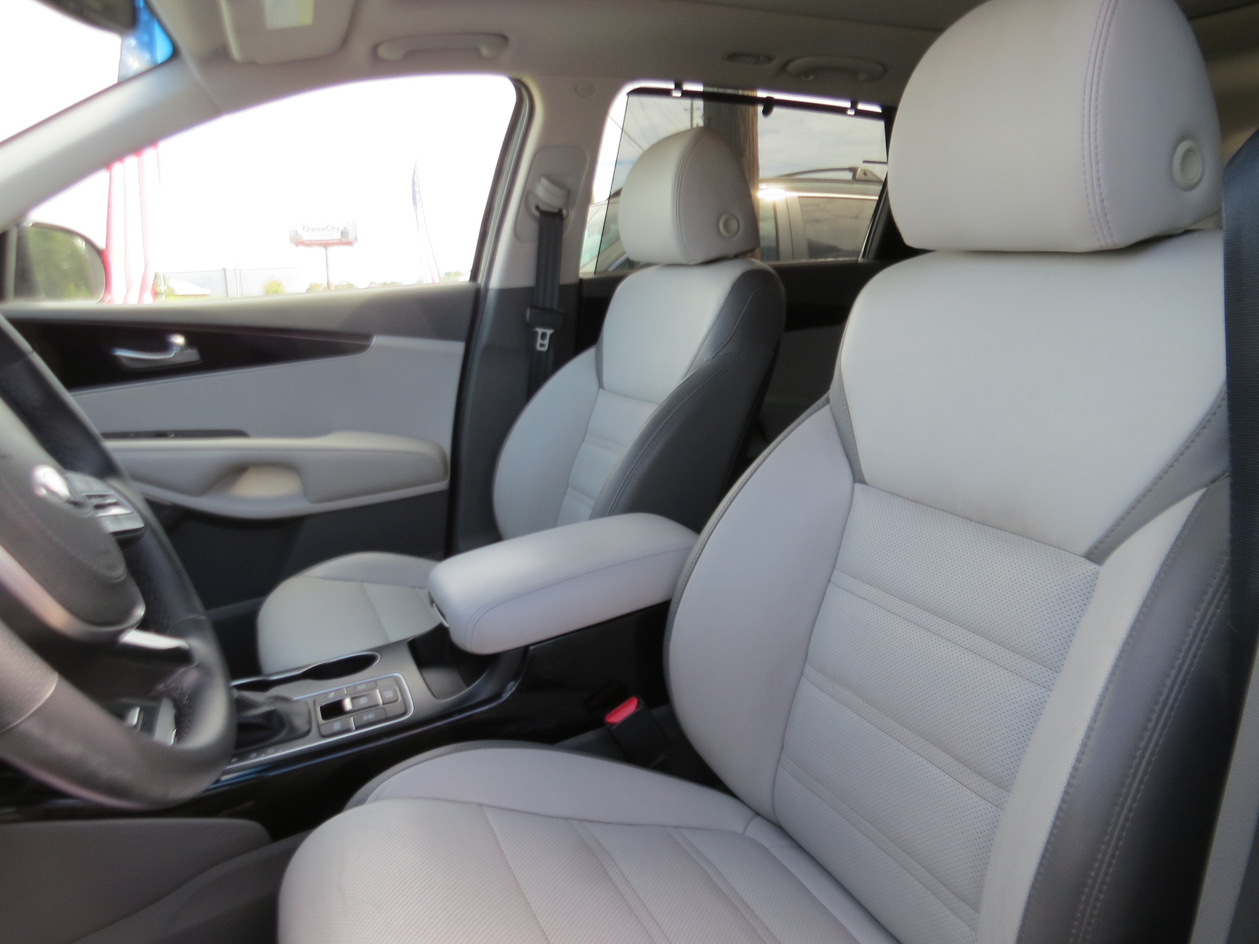2019 Kia Sorento SX V6