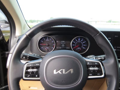 2024 Kia Carnival LX