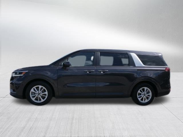 2022 Kia Carnival LXS