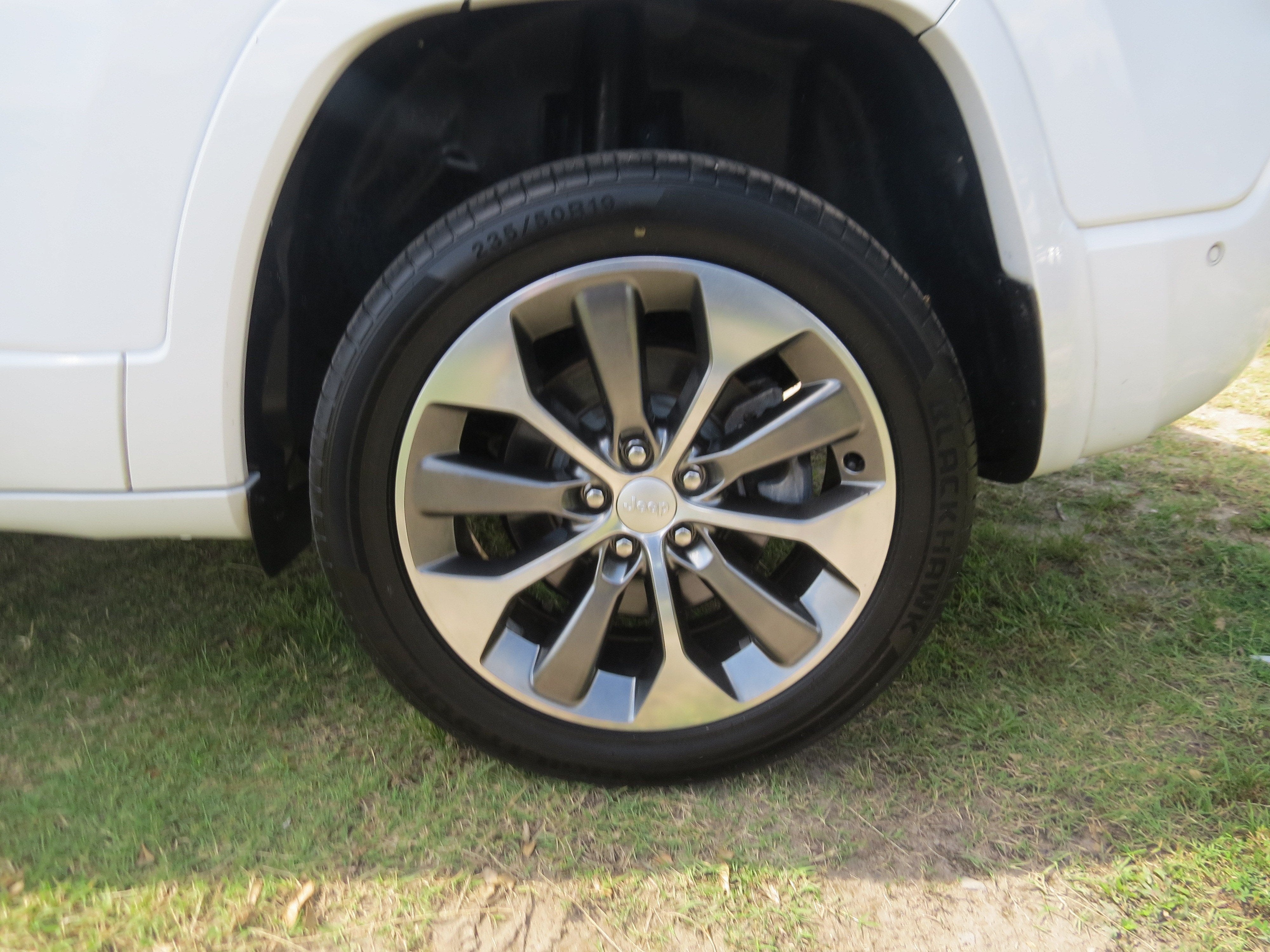 2019 Jeep Cherokee Overland