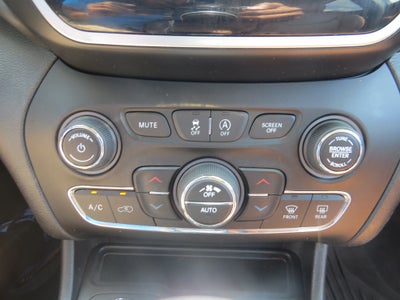 2019 Jeep Cherokee Overland
