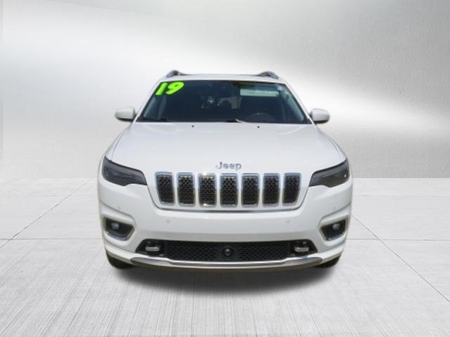 2019 Jeep Cherokee Overland