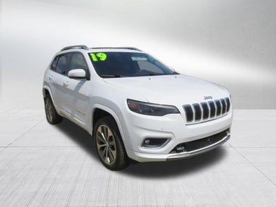 2019 Jeep Cherokee Overland
