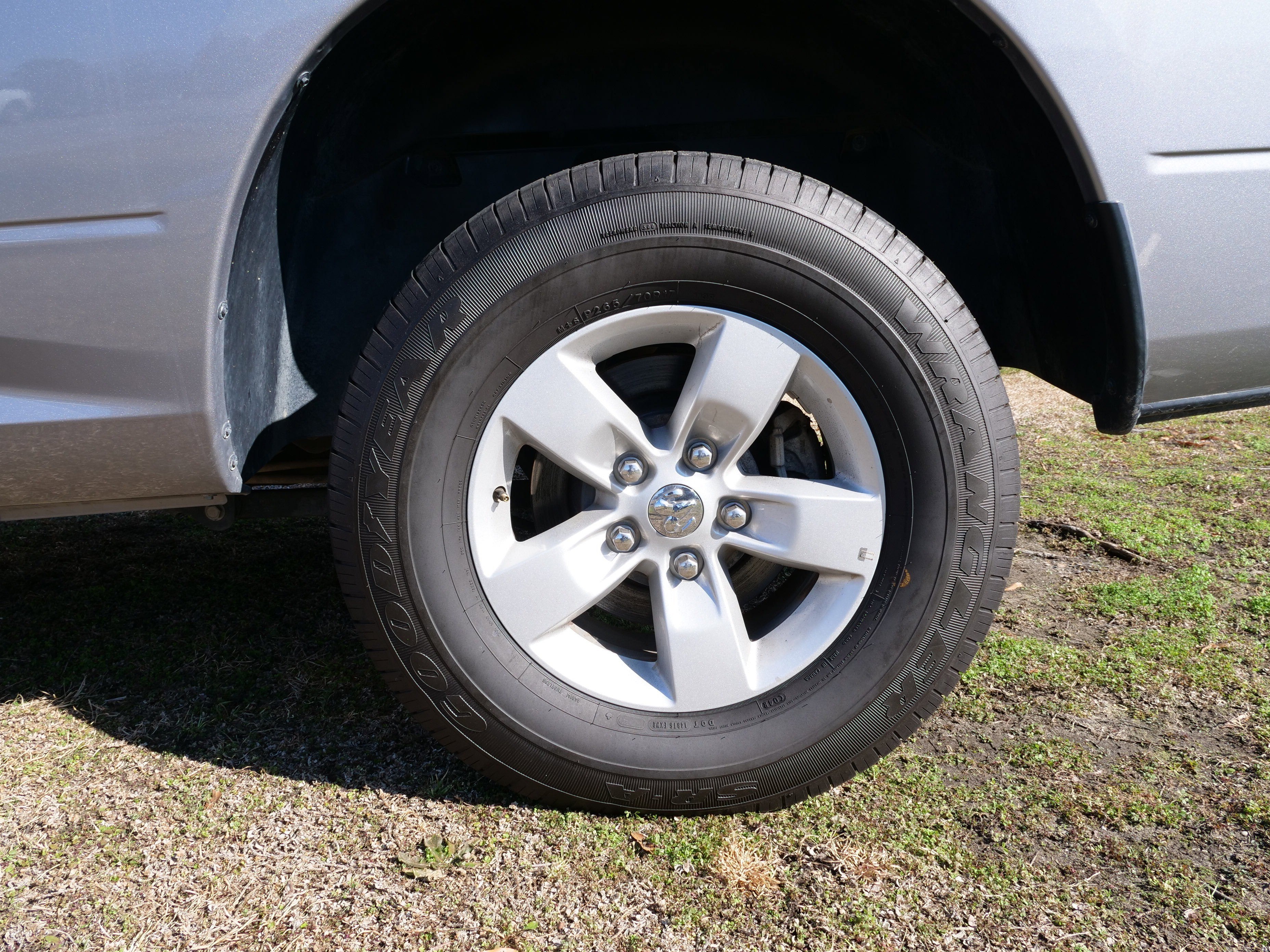 2024 RAM 1500 Classic SLT