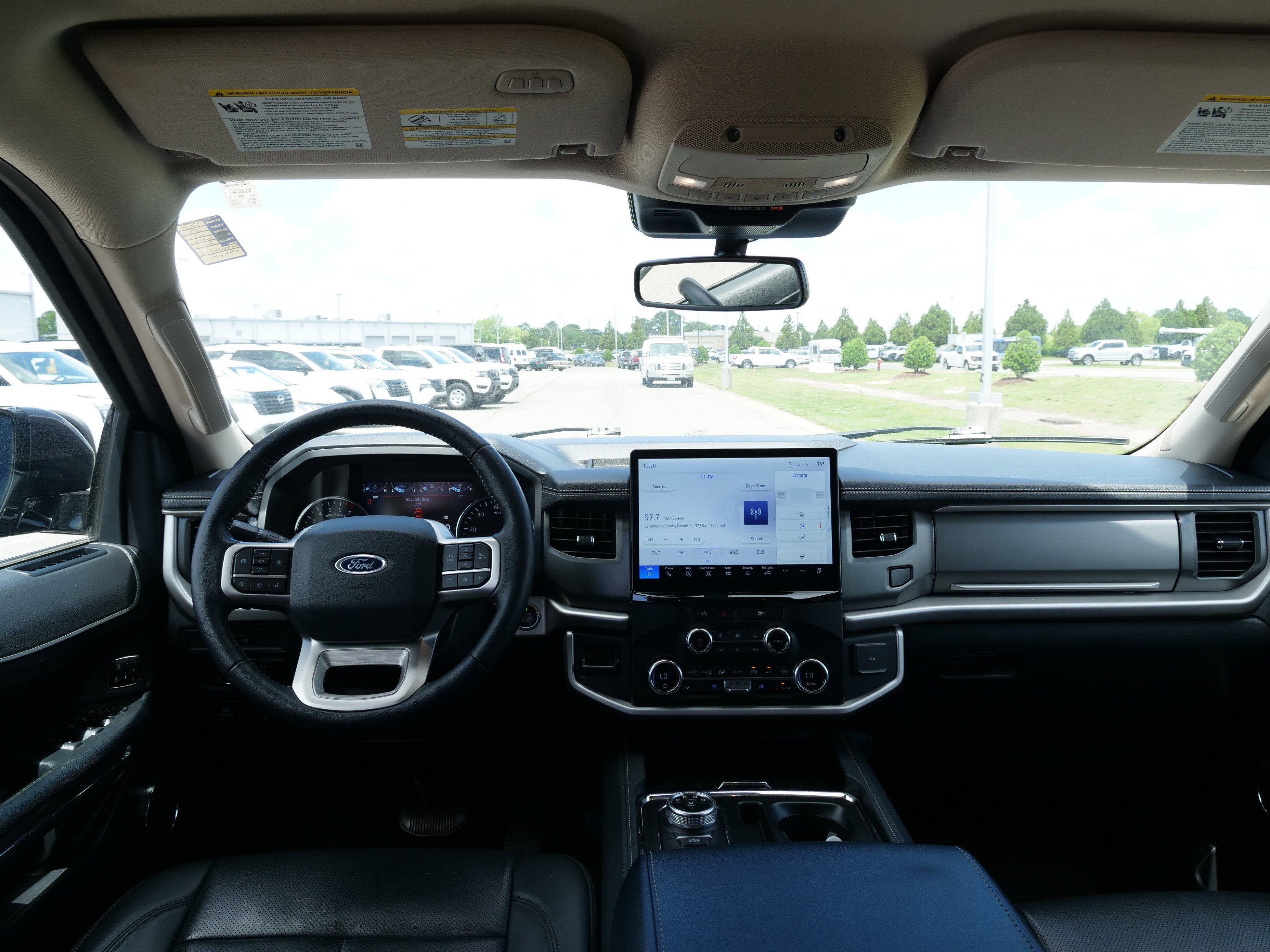2023 Ford Expedition XLT