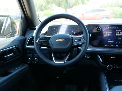 2025 Chevrolet Suburban LT