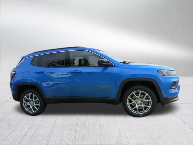 2024 Jeep Compass Latitude Lux