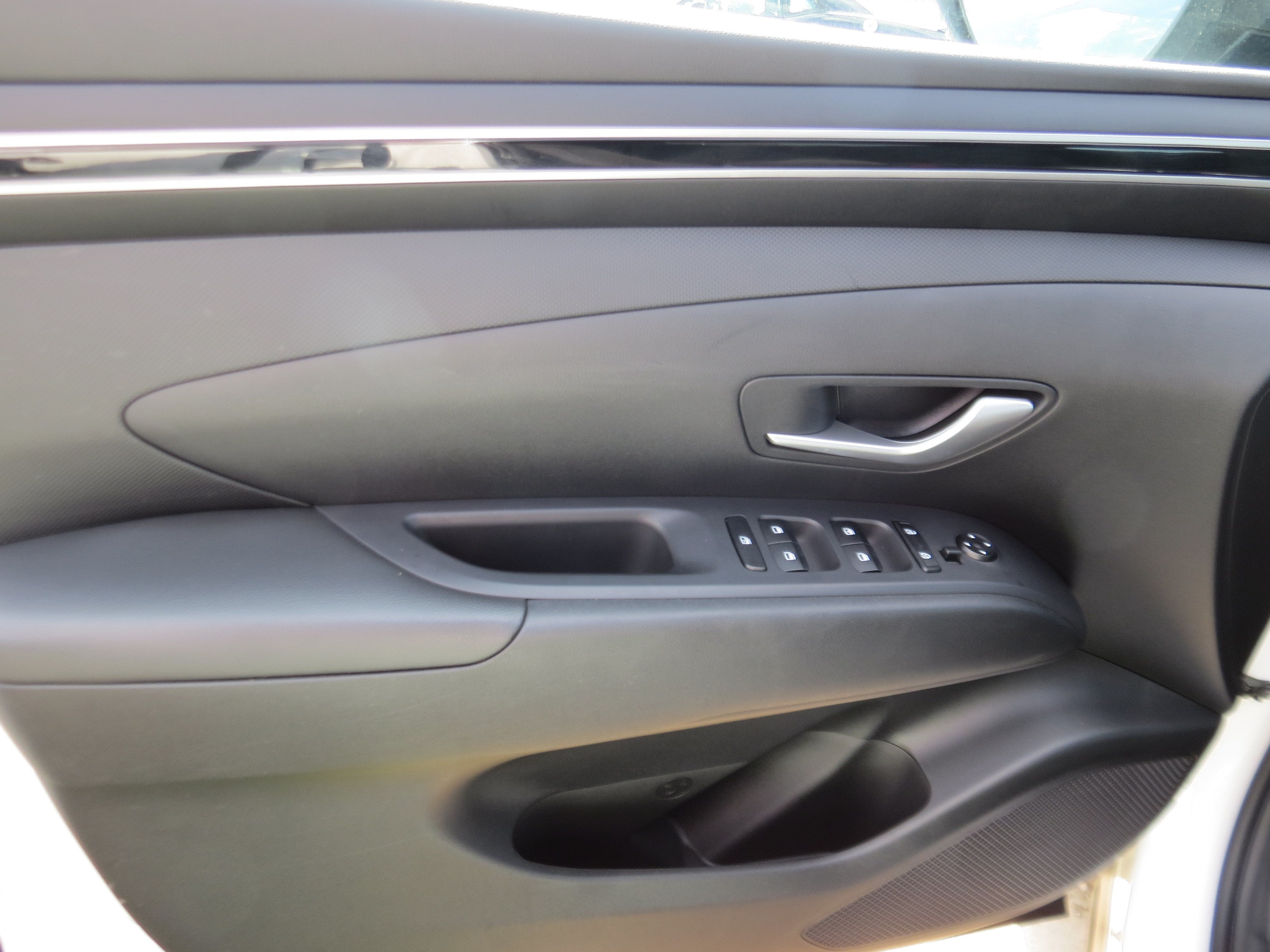2024 Hyundai Santa Cruz SE