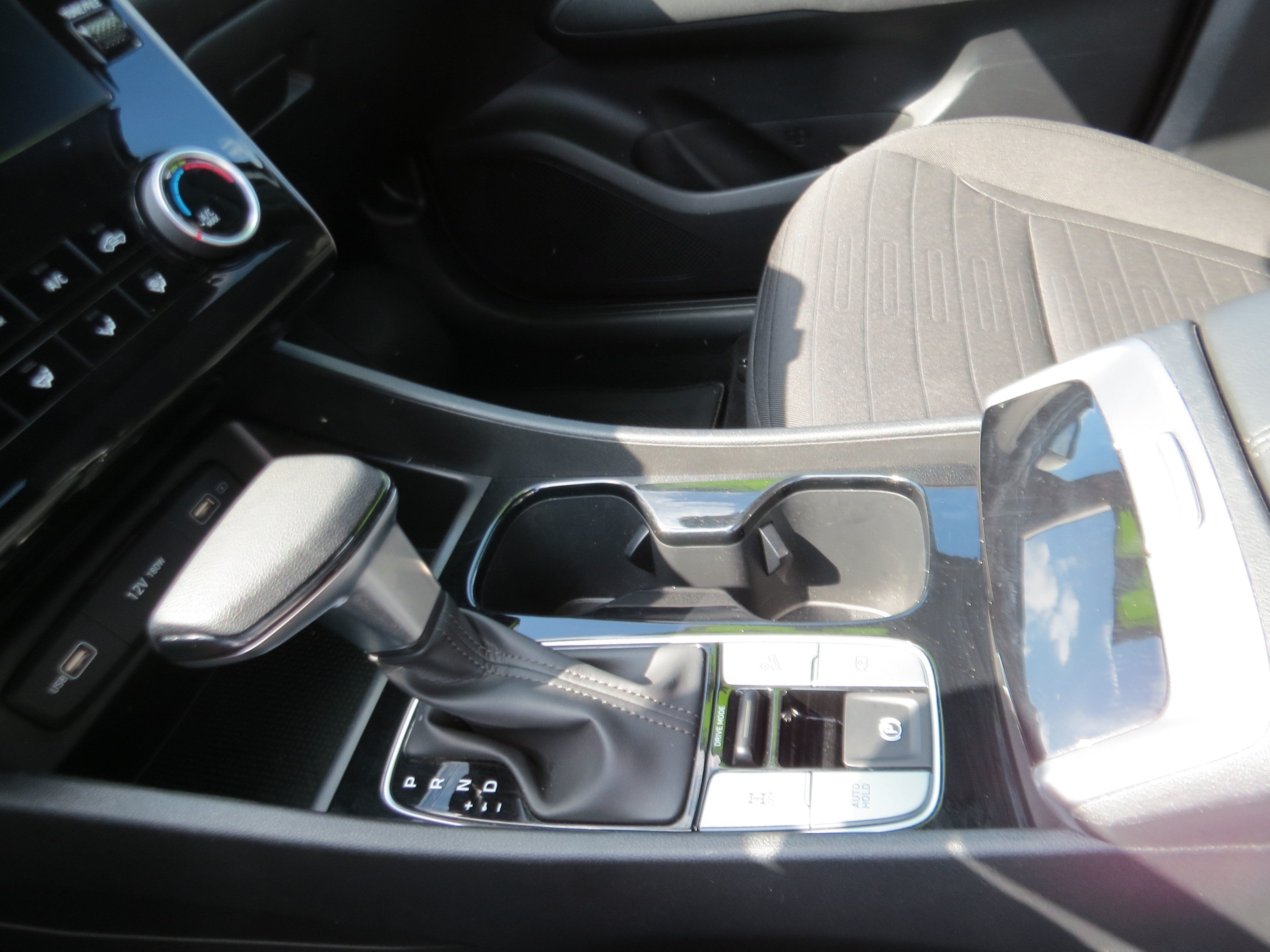 2024 Hyundai Santa Cruz SE
