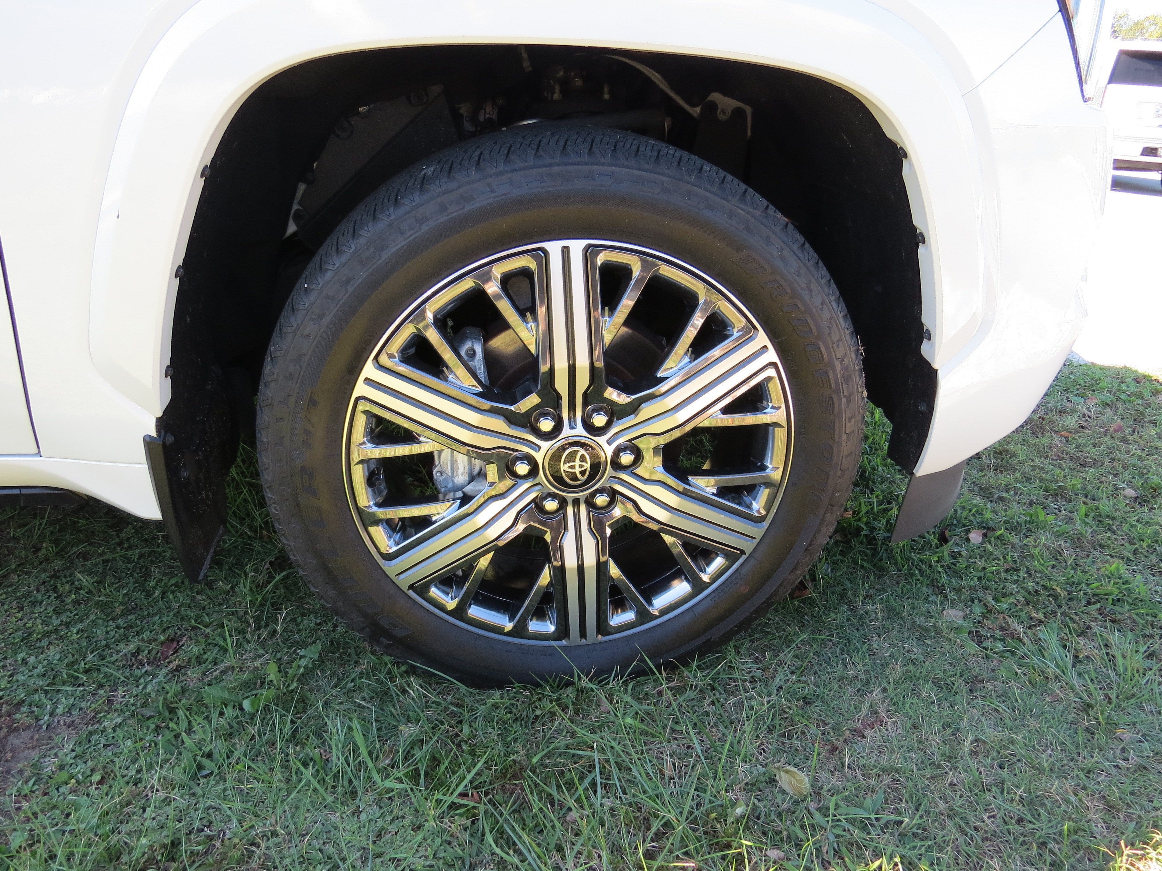 2025 Toyota Sequoia Capstone