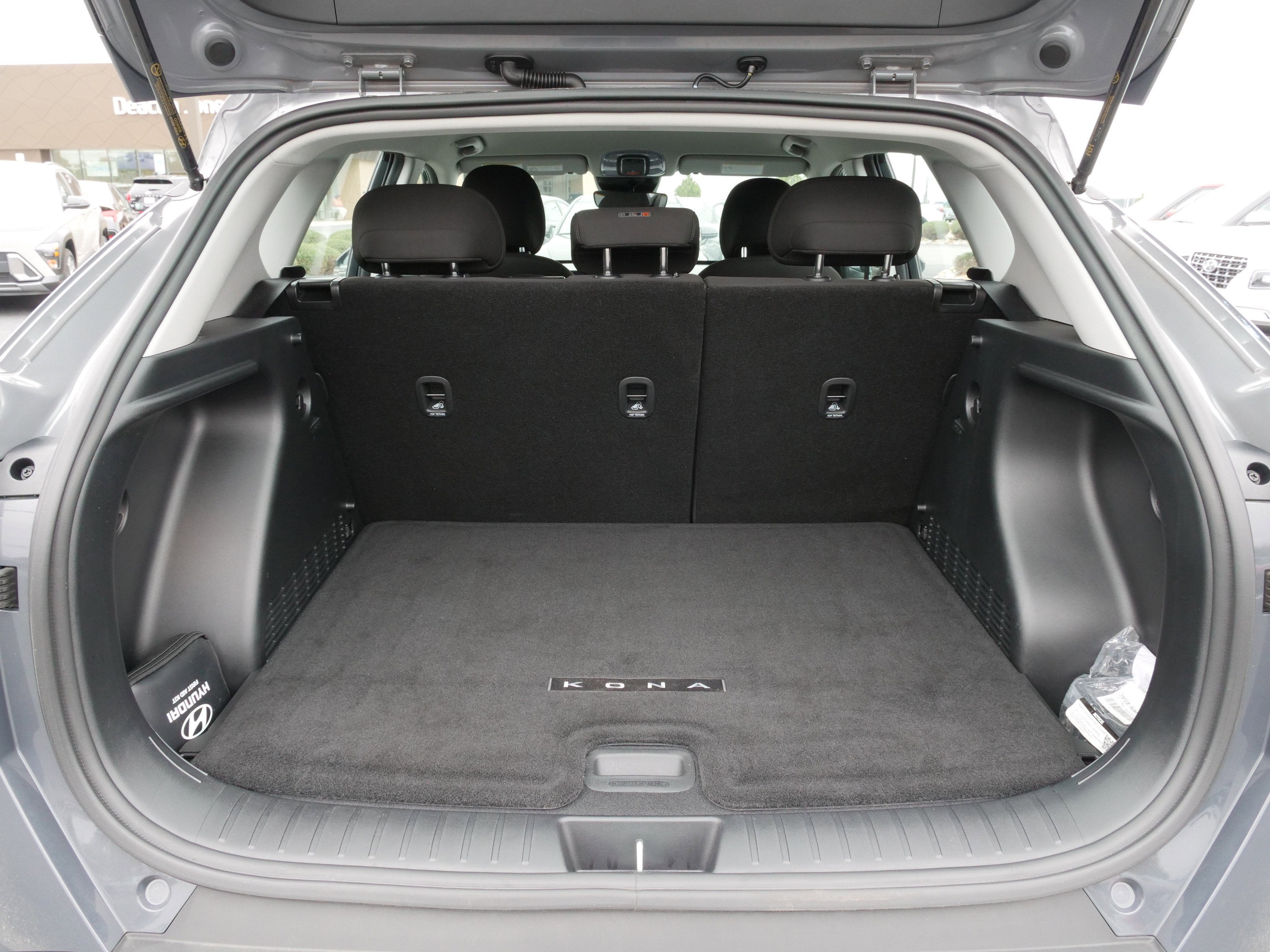 2024 Hyundai Kona SE