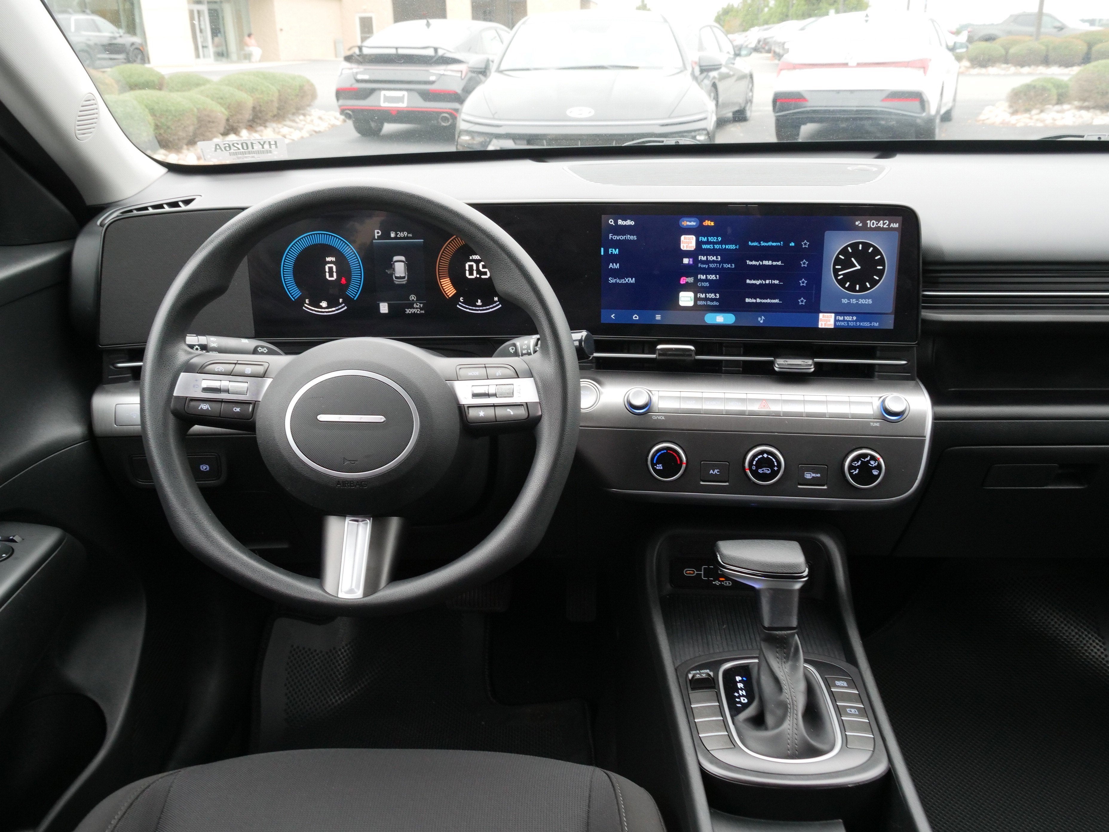 2024 Hyundai Kona SE