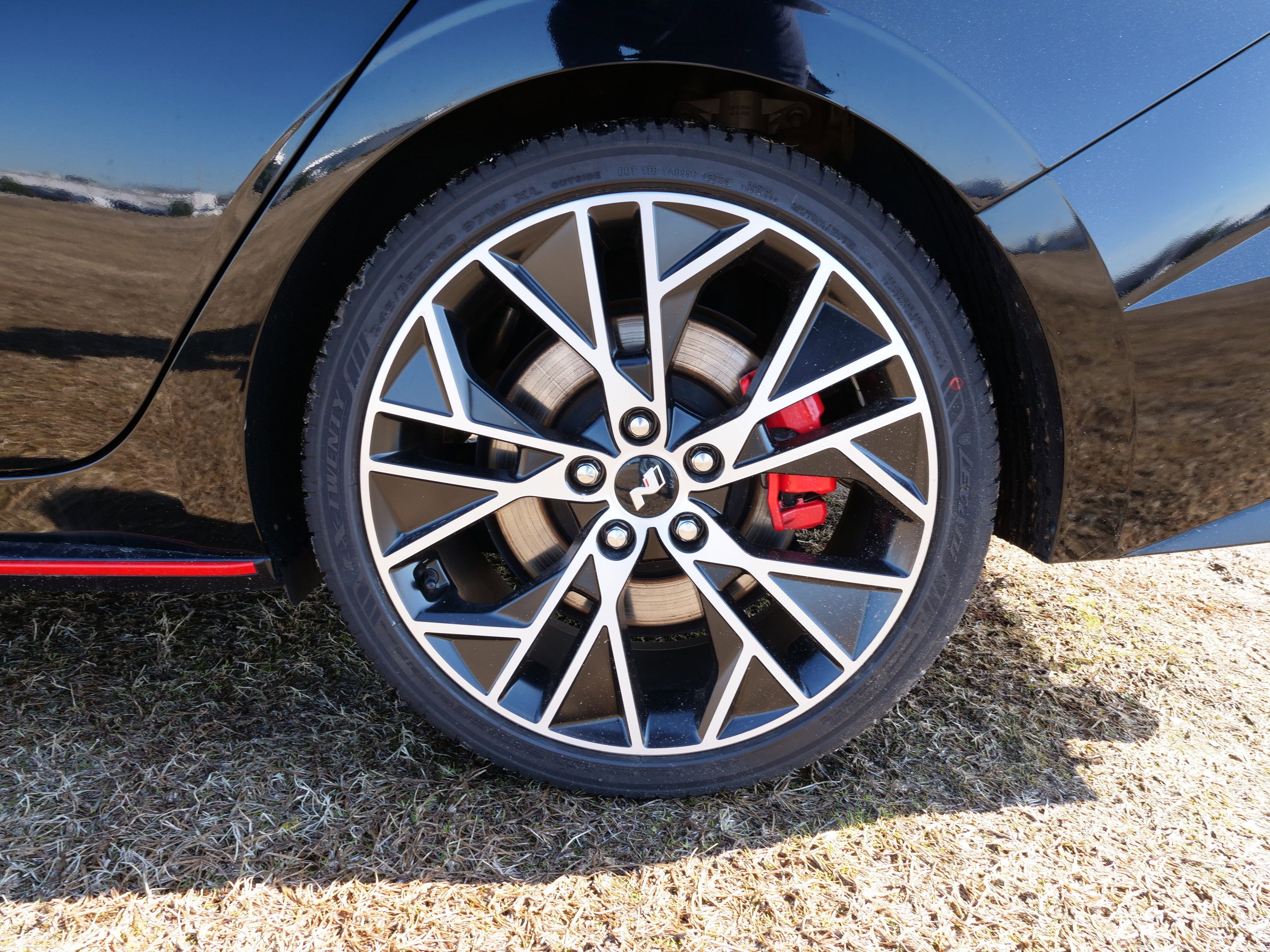 2023 Hyundai Elantra N Base