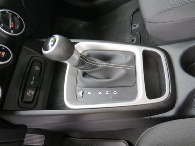 2025 Hyundai Venue SE