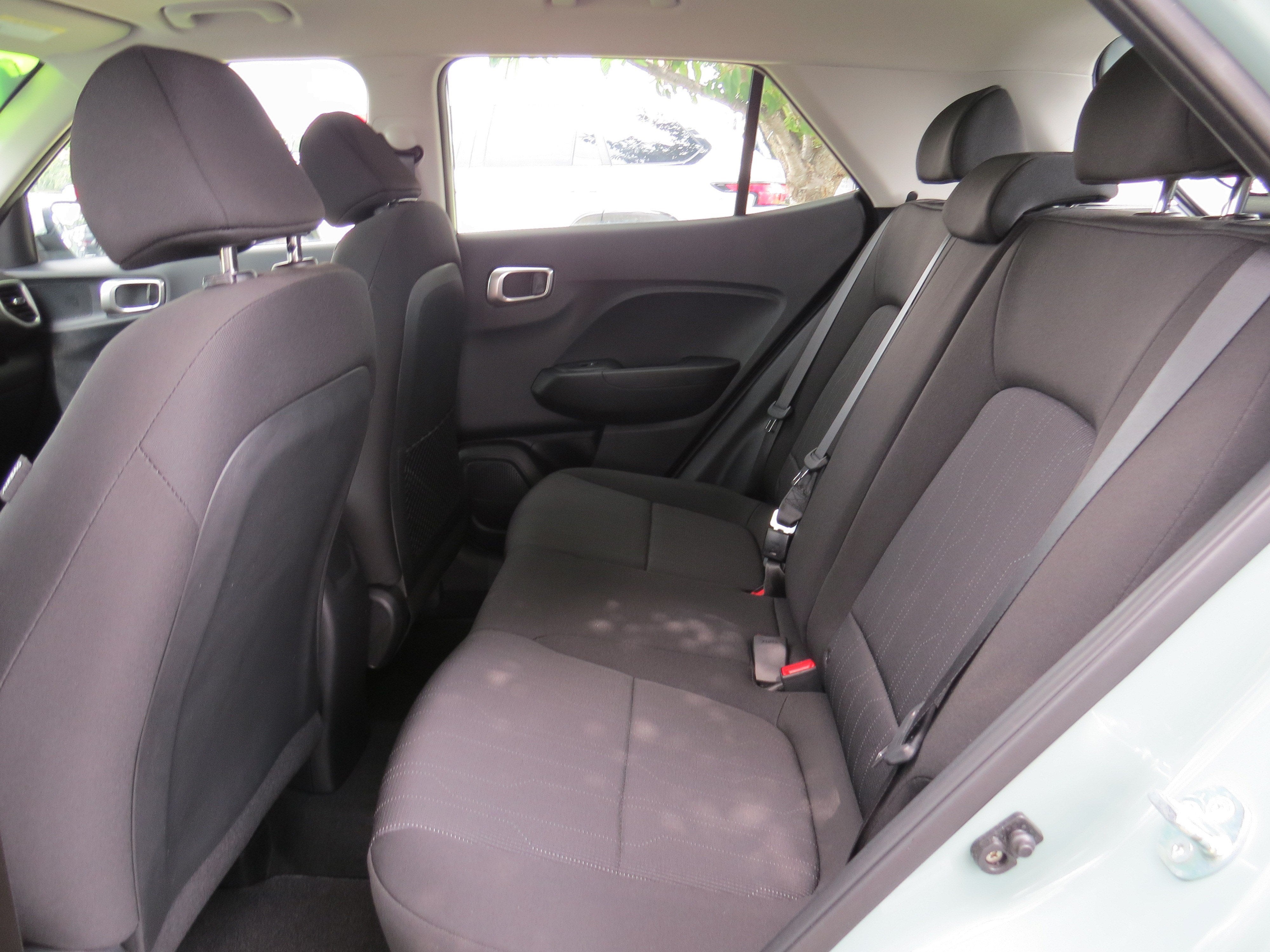 2025 Hyundai Venue SE