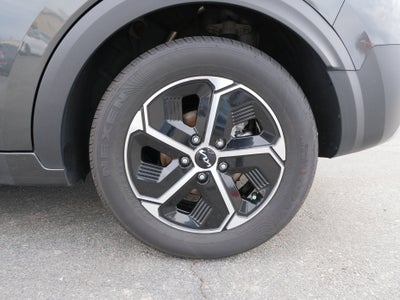 2023 Kia Niro LX
