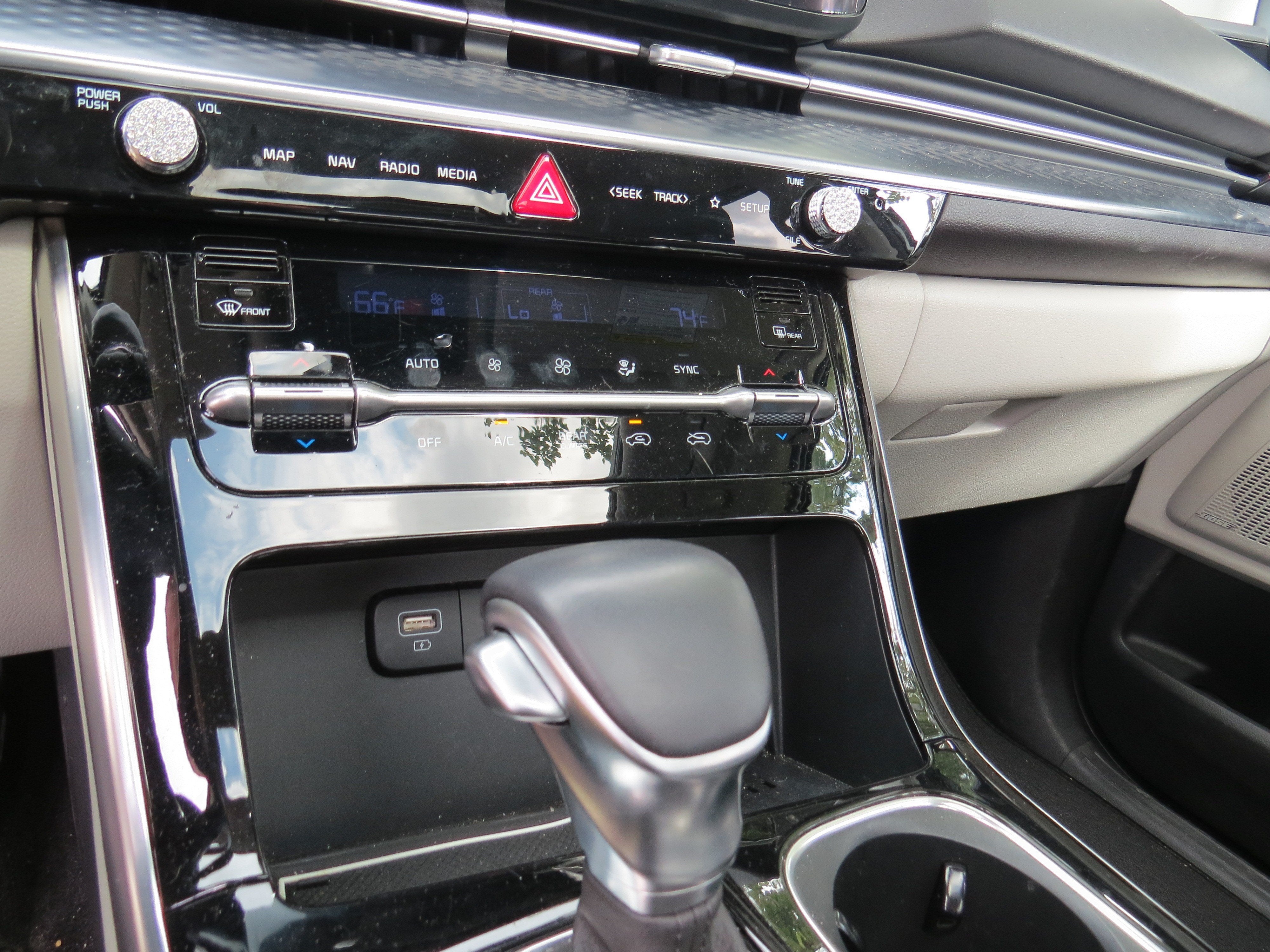 2024 Kia Carnival SX Prestige