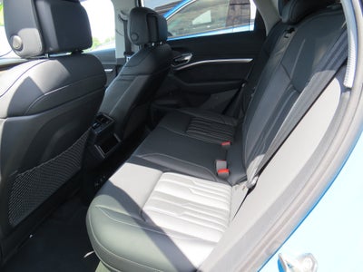 2019 Audi e-tron Prestige
