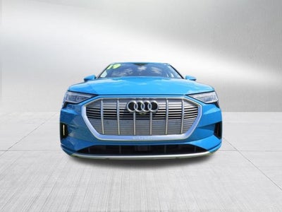 2019 Audi e-tron Prestige