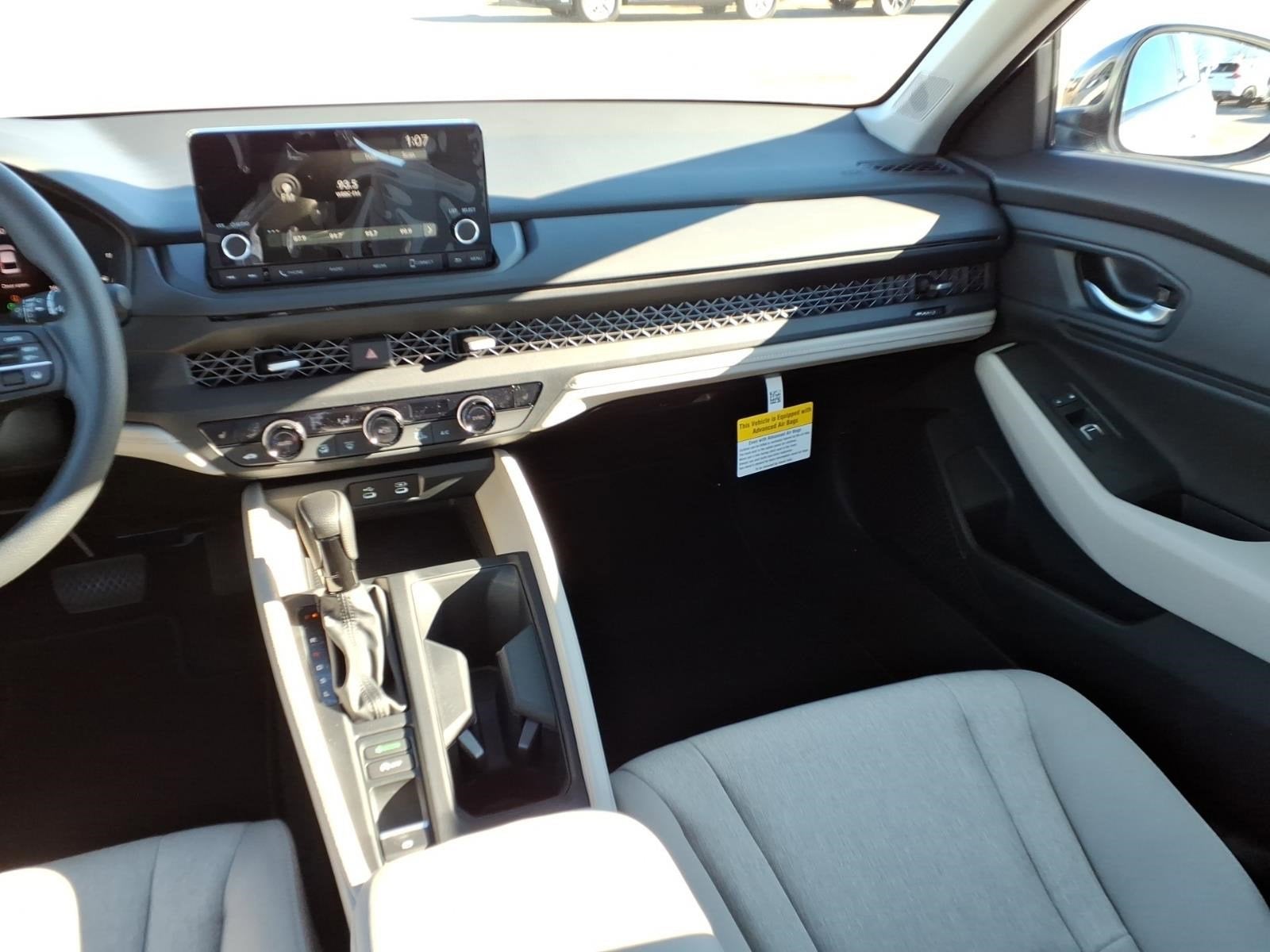 2025 Honda Accord Sedan SE