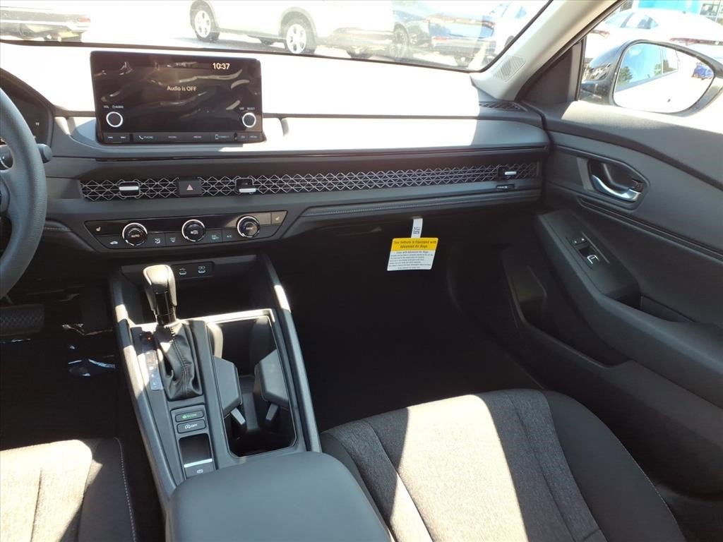 2025 Honda Accord Sedan SE