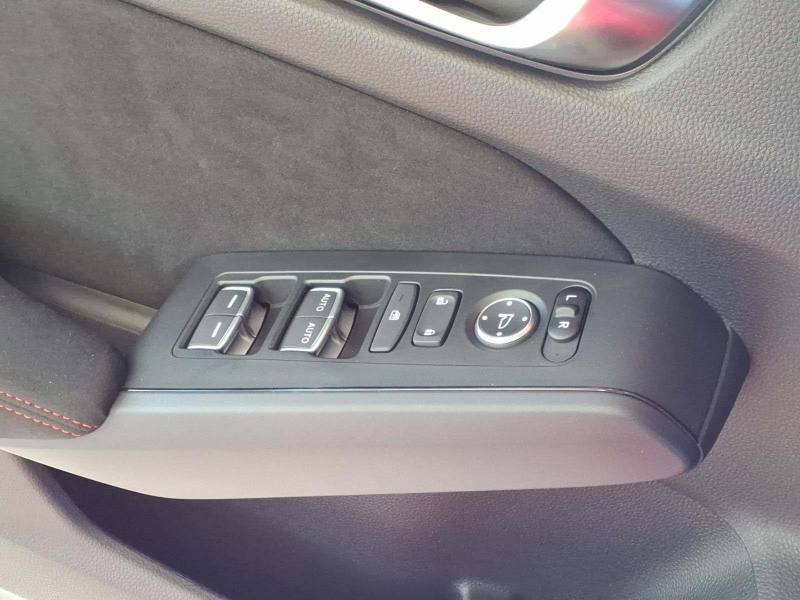 2025 Honda Civic Type R Base